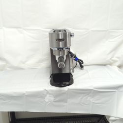 De Longhi Arten Pump Espresso Machine