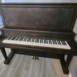 Shaw Piano Co