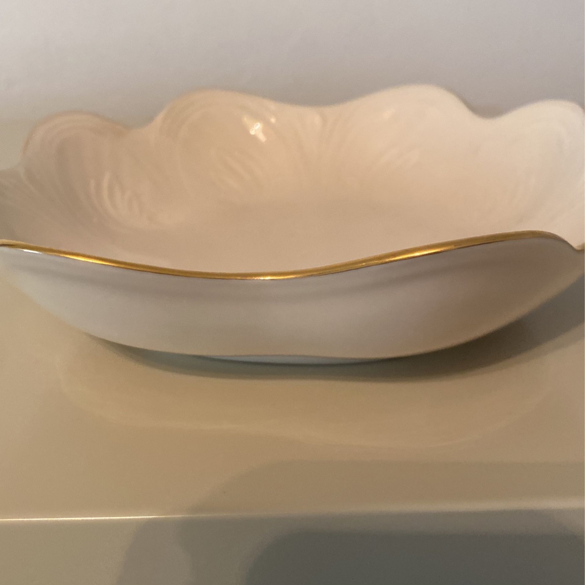 Vintage Lenox China Saybrooke Bowl Hand Decorated 24K Gold USA Scalloped Edge