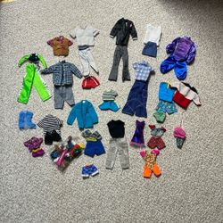 Free - Vintage Barbie And Ken Clothes And Accessories 