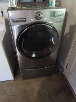 Top load washer/LG Smart dryer