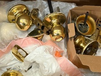 Door Knobs Used