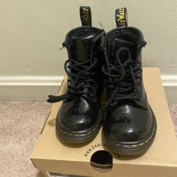  Dr. Martens Toddler Boots Size 10C