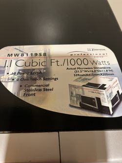 Emerson  1.1 Cubic Ft 1000 Watt Microwave 