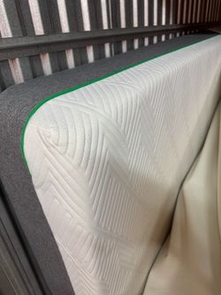 Queen mattress