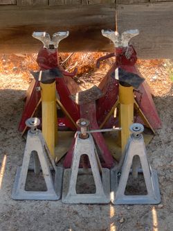 Snap on jack stands