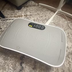 Exercise vibration plate