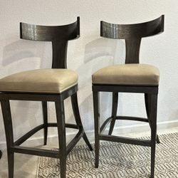 2 Bar Stools