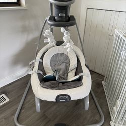 Graco Motorized Swing