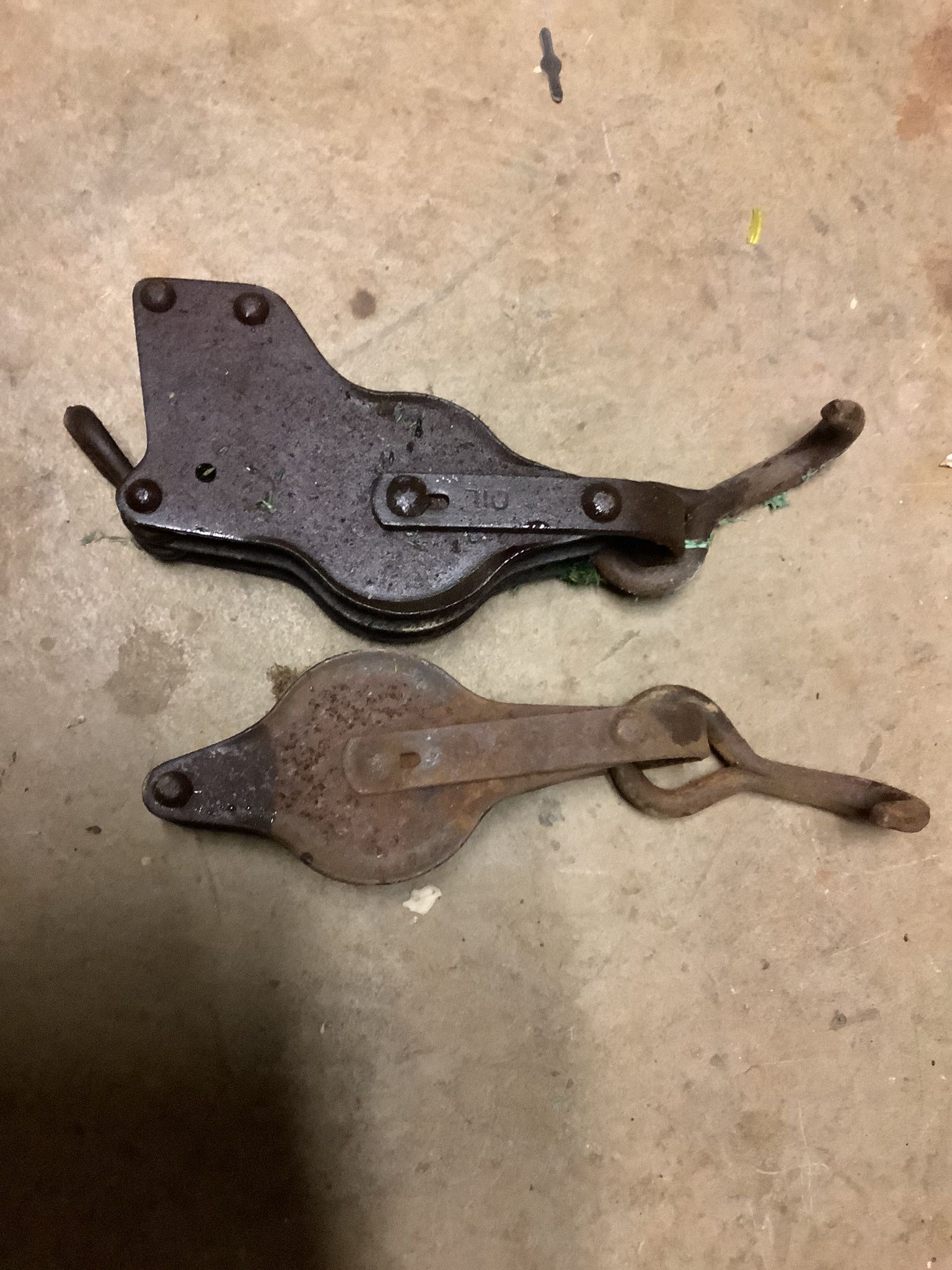 Rope Pulley $10 ( Old )