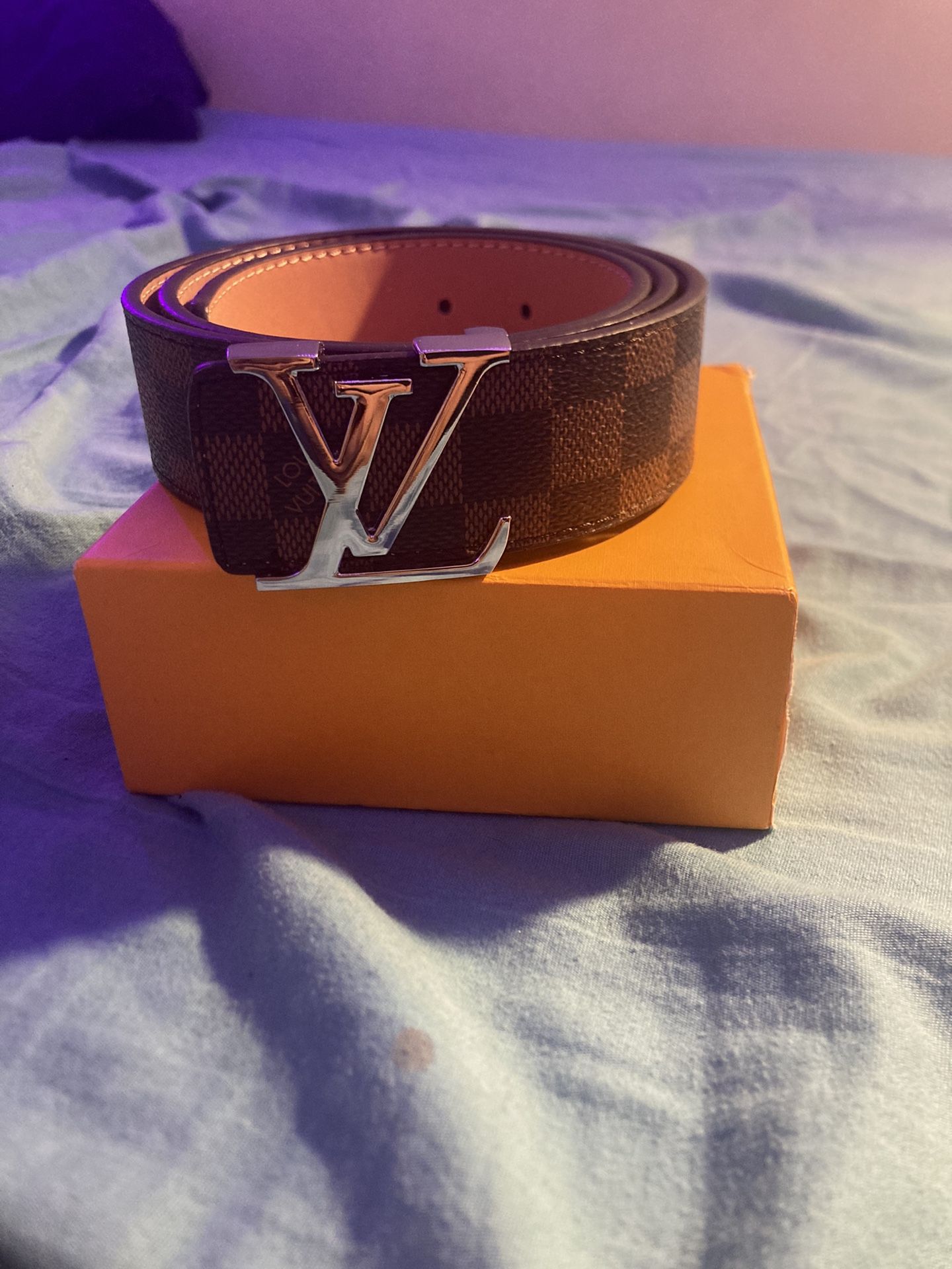 Lv Belt
