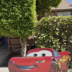 Lighting McQueen Party Prop