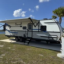 2022 Venture 30’ OBO