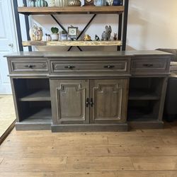 Great tv console + storage. Slightly used, quality wood,  6’2” (approx)