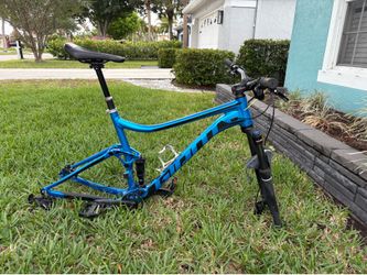 Giant Stance 27.5 large frame