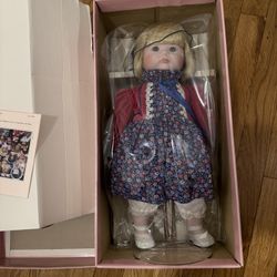"Daisy" Carol Anne Dolls Bette Ball for Goebel (1989) Musical Doll