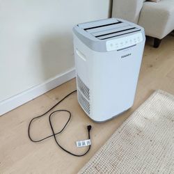 Nuwave OxyPure Zero E1000 Smart Air Purifier, One of the vents is broken. Works fine. For large rooms 2002 Sq Ft White. Retails $449.99