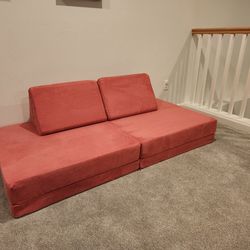 *Pending Pickup* Nugget Couch