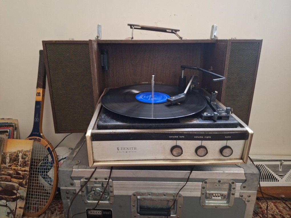 Antique Zenith Record Player