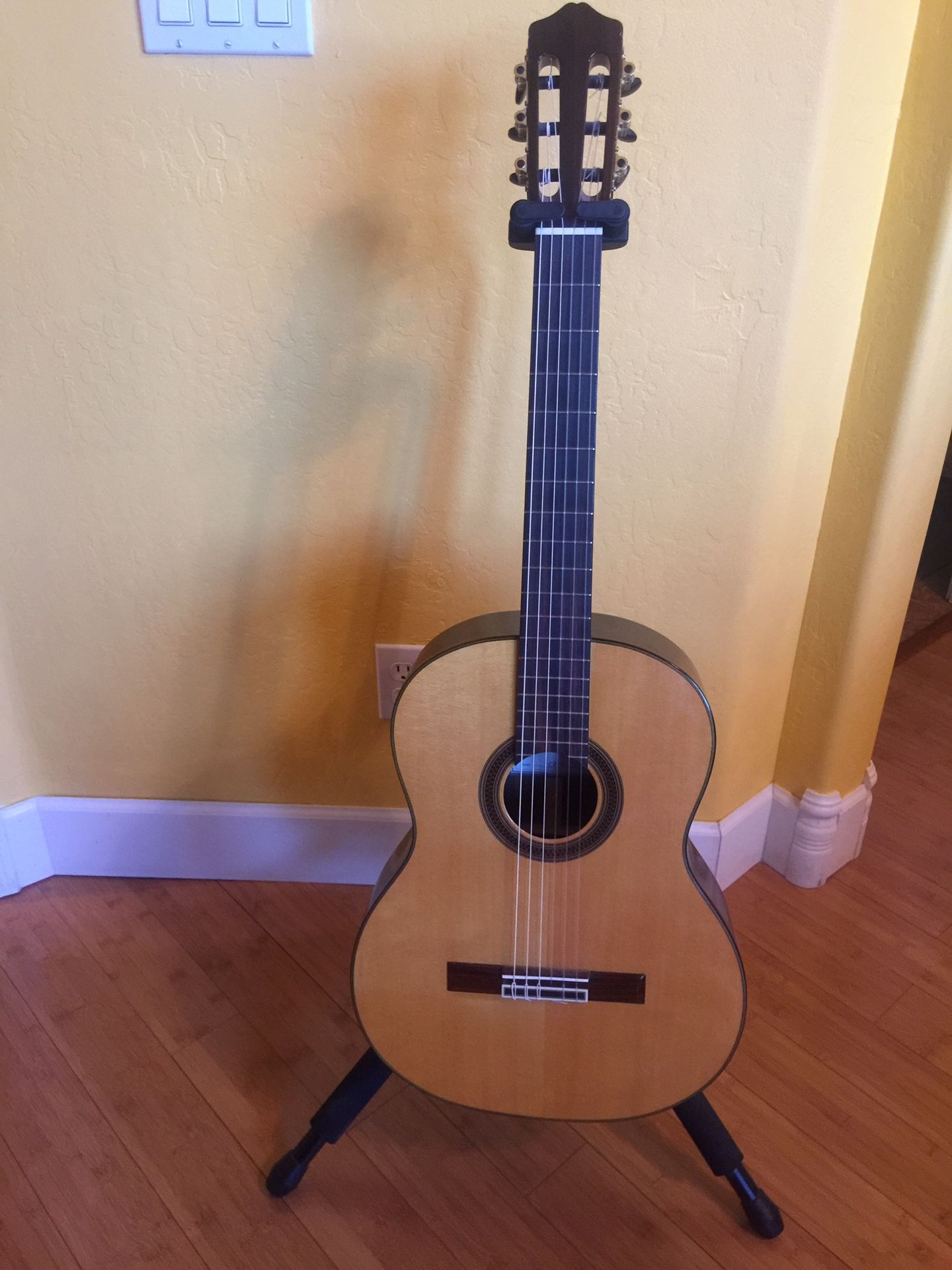 Guitar Córdoba classical guitar C7-S spruce top