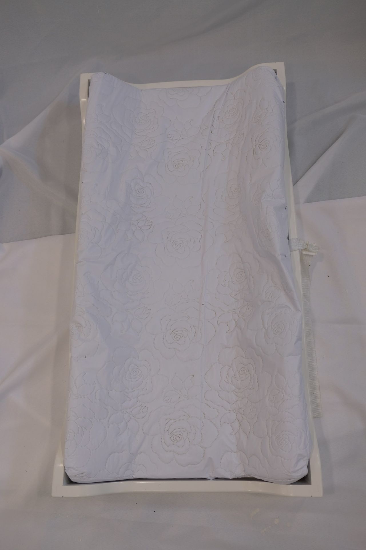 Romina Changing Tray With Mattress