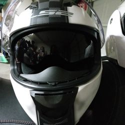 Motorcycle Helmet White & Black Large