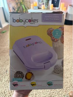 Babycakes Mini’s cake pop maker