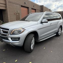 2013 Mercedes-Benz GL-Class • GL 450 4MATIC Sport Utility 4D