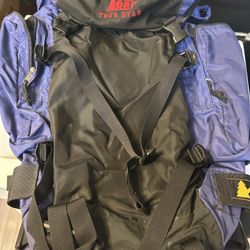 REI Travelers Backpacking Pack