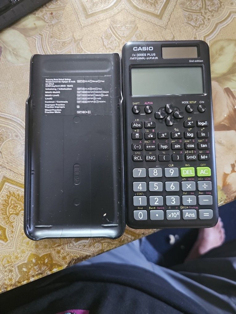 CASIO  scientific Calculator Like New 