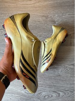 adidas F50 Men’s Soccer Cleats Low Top Lace-Up Plastic Studs Gold/Black