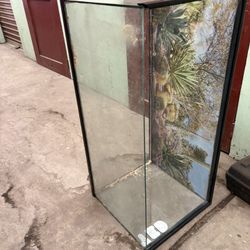 Fish Tank 40 Gallons 