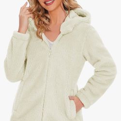 MAGCOMSEN Women's Sherpa Jacket Zip Up Hoodie Fuzzy Teddy Coat with Zipper Pockets Lightweight Fleece Lined Warm Winter Coat 2xl