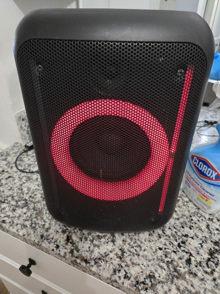 Party Speaker