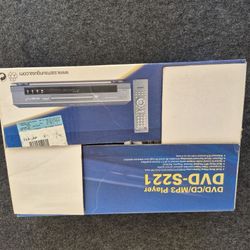 DVD,VHS, Player Plus Dvds, VHS