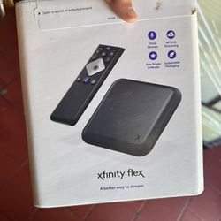 Xfinity Xi6-A Comcast Flex TV Streaming Box Black with Power Adapter + Remote