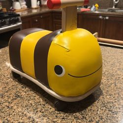 B. Toys Wooden Bee 