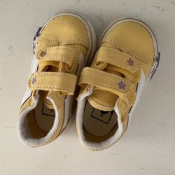 Toddler Girl Size 4 Vans