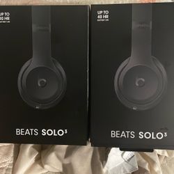 2 Pairs Of Beats Solo 3