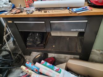 Craftsman work bench
