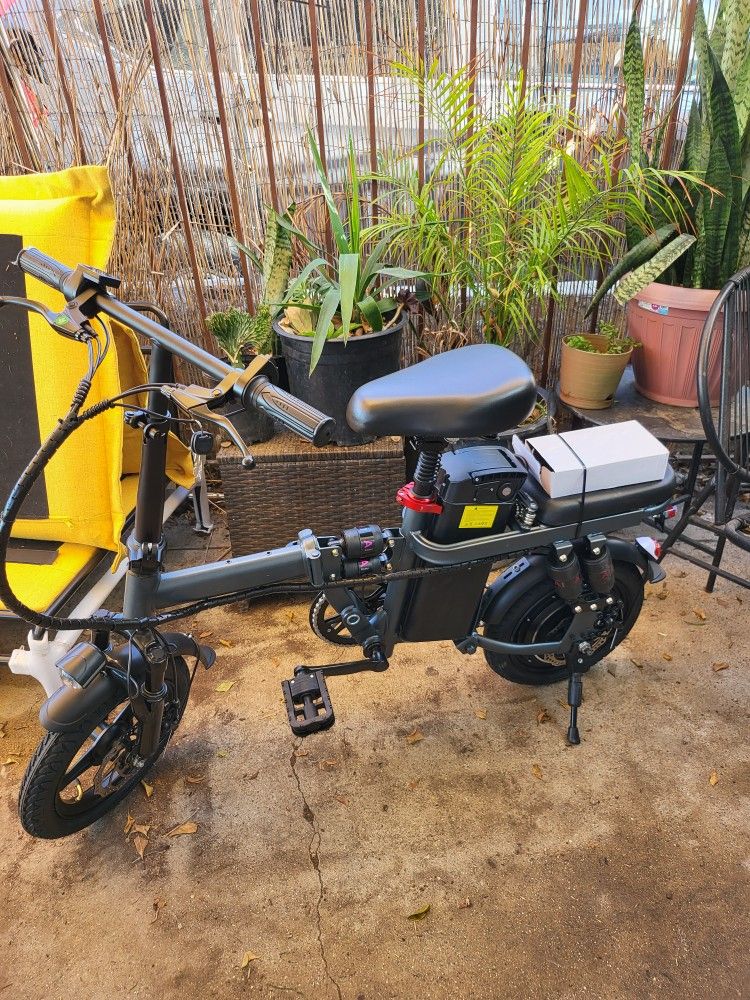 Foldable Electric Bicycle 25mph