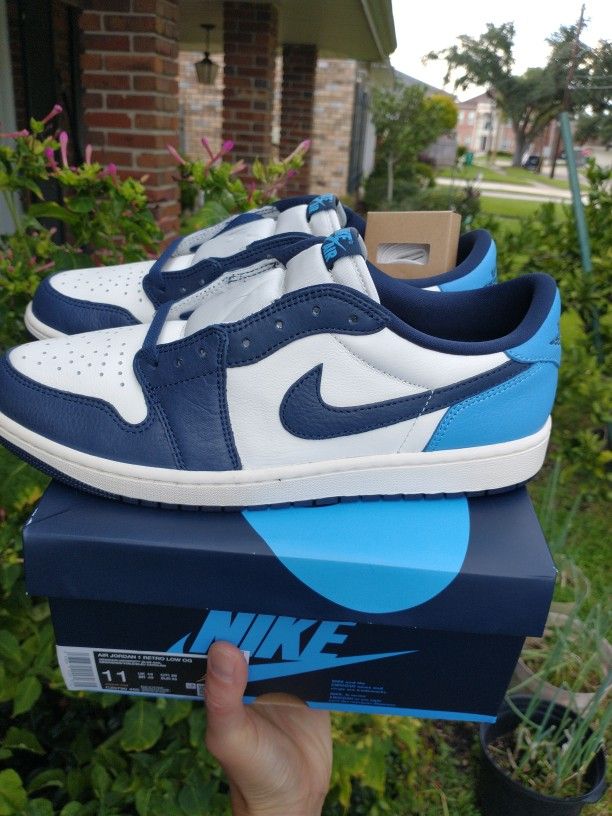 New Air Jordan 1 Retro Low Men Size 11