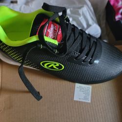 Youth Baseball Shoes