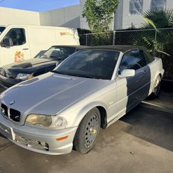 2003 BMW 325 
