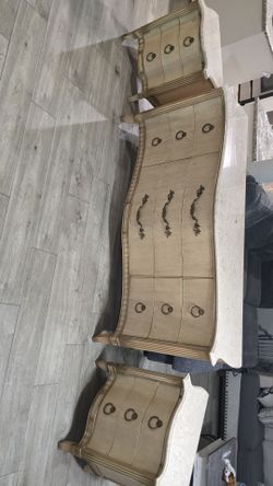 3 pc bedroom Granite dressers