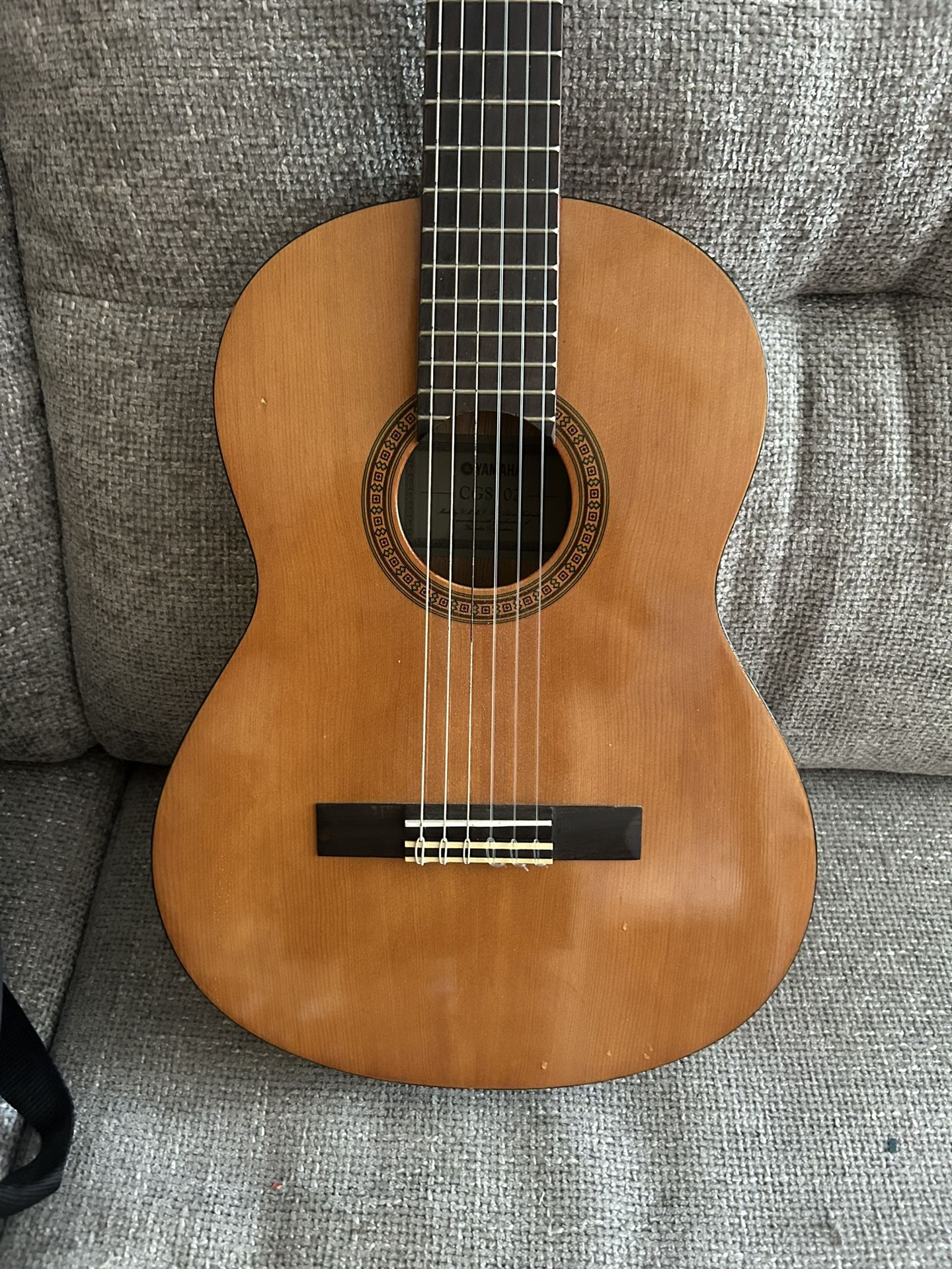 1/2 Size Guitar (Yamaha CGS102)