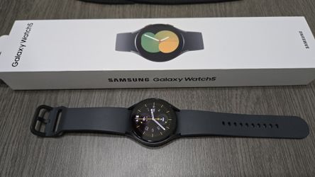 Samsung Galaxy Watch 5 – Excellent Condition
