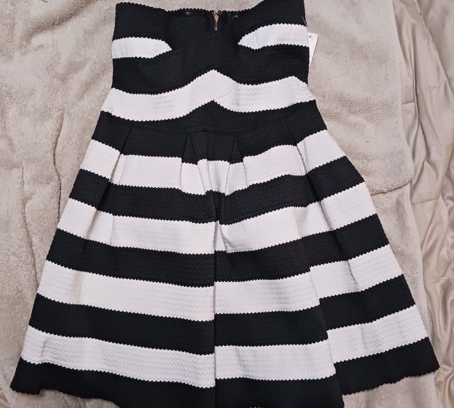 Black/white Horizontal Striped Dress