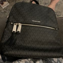 Michael kors Brand NEW BACKPACK purse 