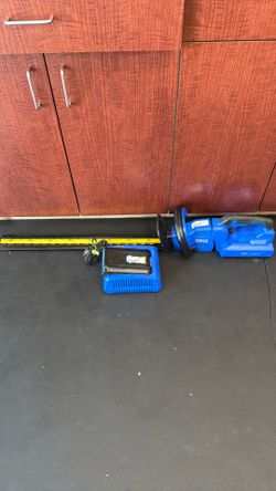 Lawn and garden hedge trimmer kobalt kht1040b